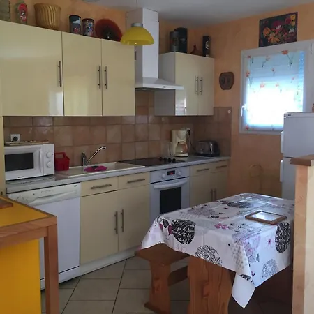 Maison Neuve A : Confort Et Tranquillite Proche - Fr-1-336-117 *